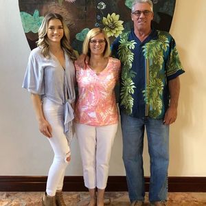 Meet your Posher, Denée